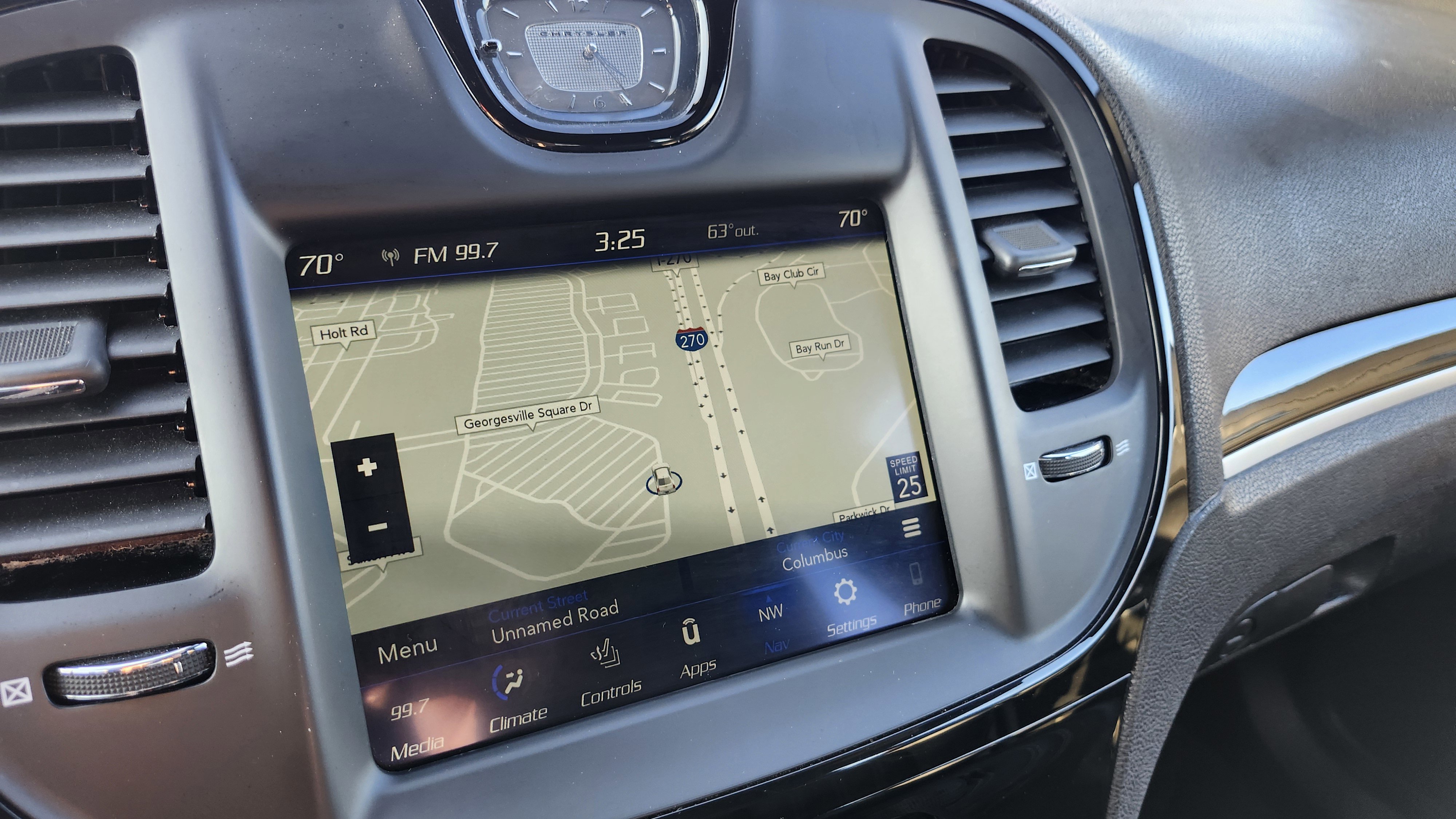 Used 2023 Chrysler 300 S image 6