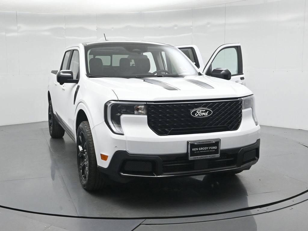 New 2025 Ford Maverick Lariat w/ Black Appearance Package image 30