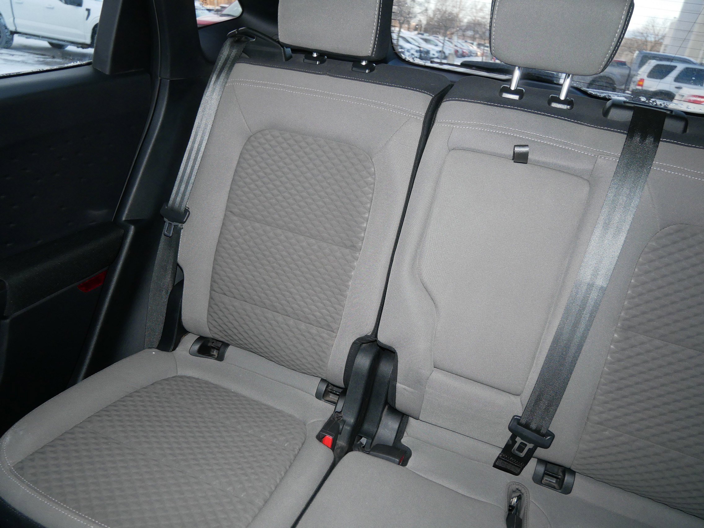 Used 2020 Ford Escape SE image 12