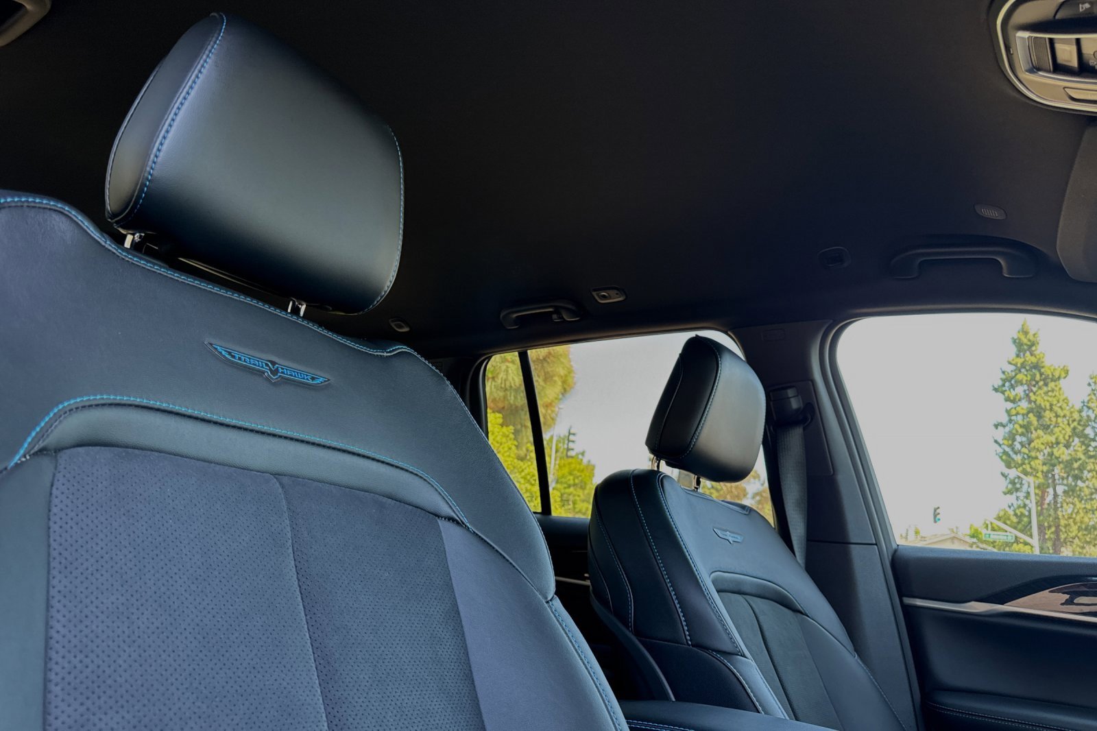 New 2023 Jeep Grand Cherokee Trailhawk image 16