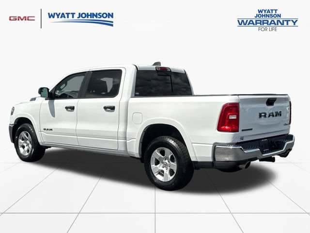 Used 2025 RAM 1500 Big Horn AWD/4WD image 3