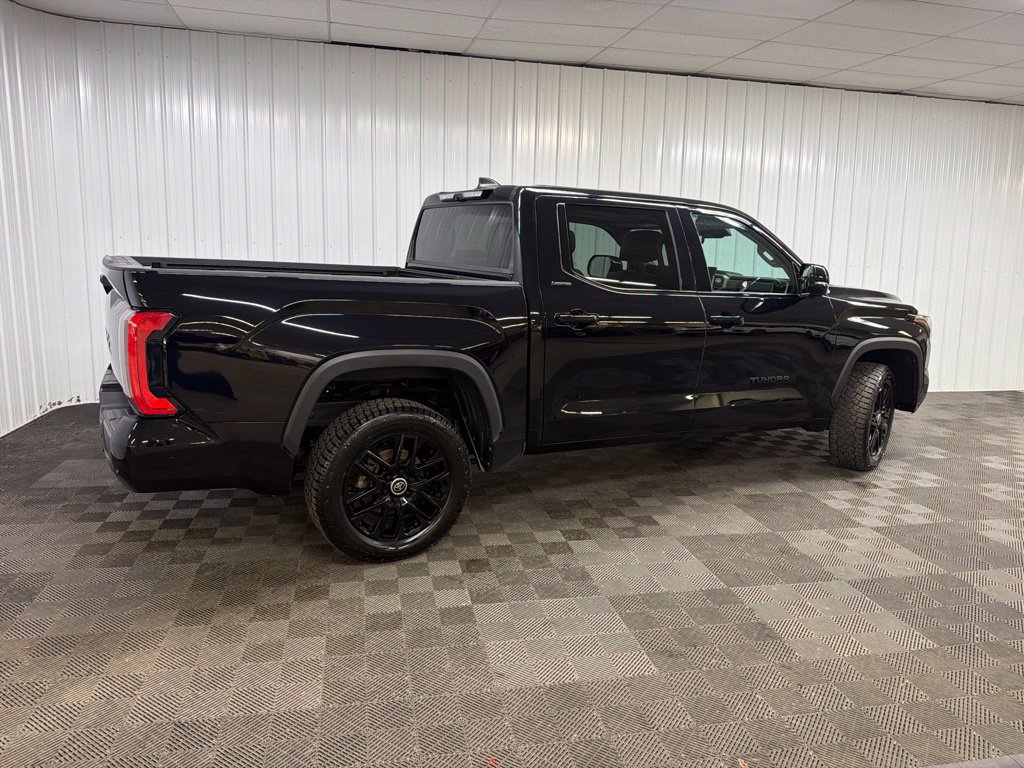 Used 2024 Toyota Tundra Limited AWD/4WD image 3