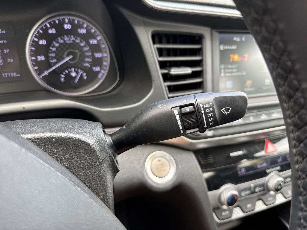 Used 2020 Hyundai Elantra Value Edition w/ Winter Weather Package FWD image 55