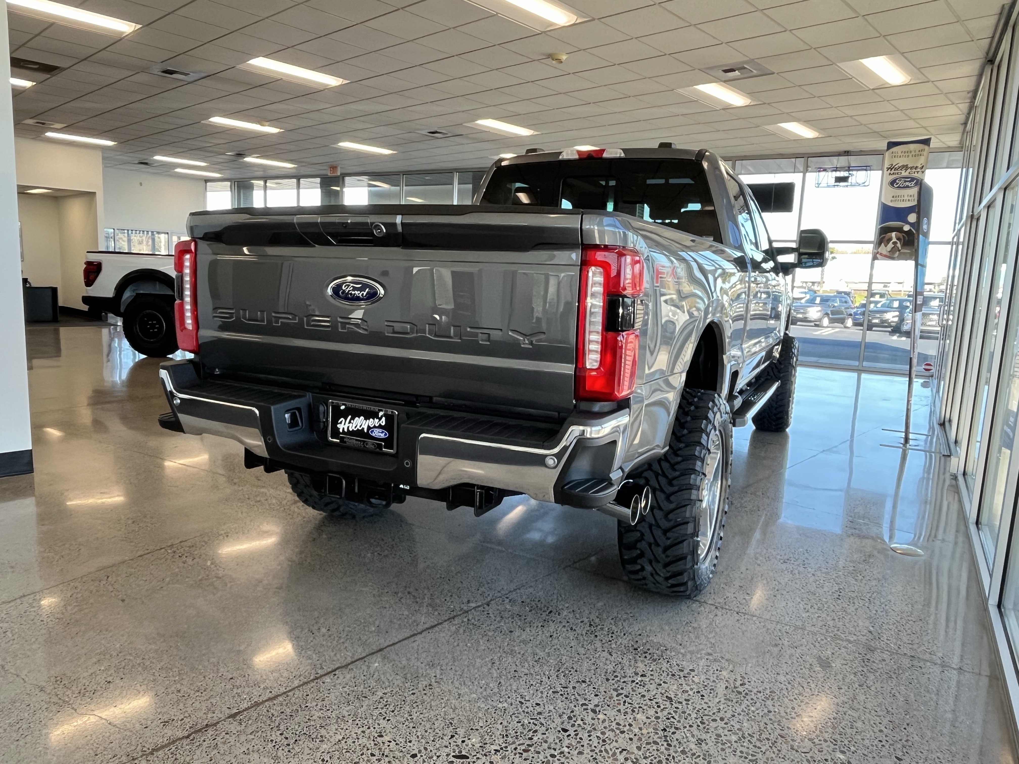 New 2026 Ford F350 Lariat w/ Lariat Premium Package AWD/4WD image 5