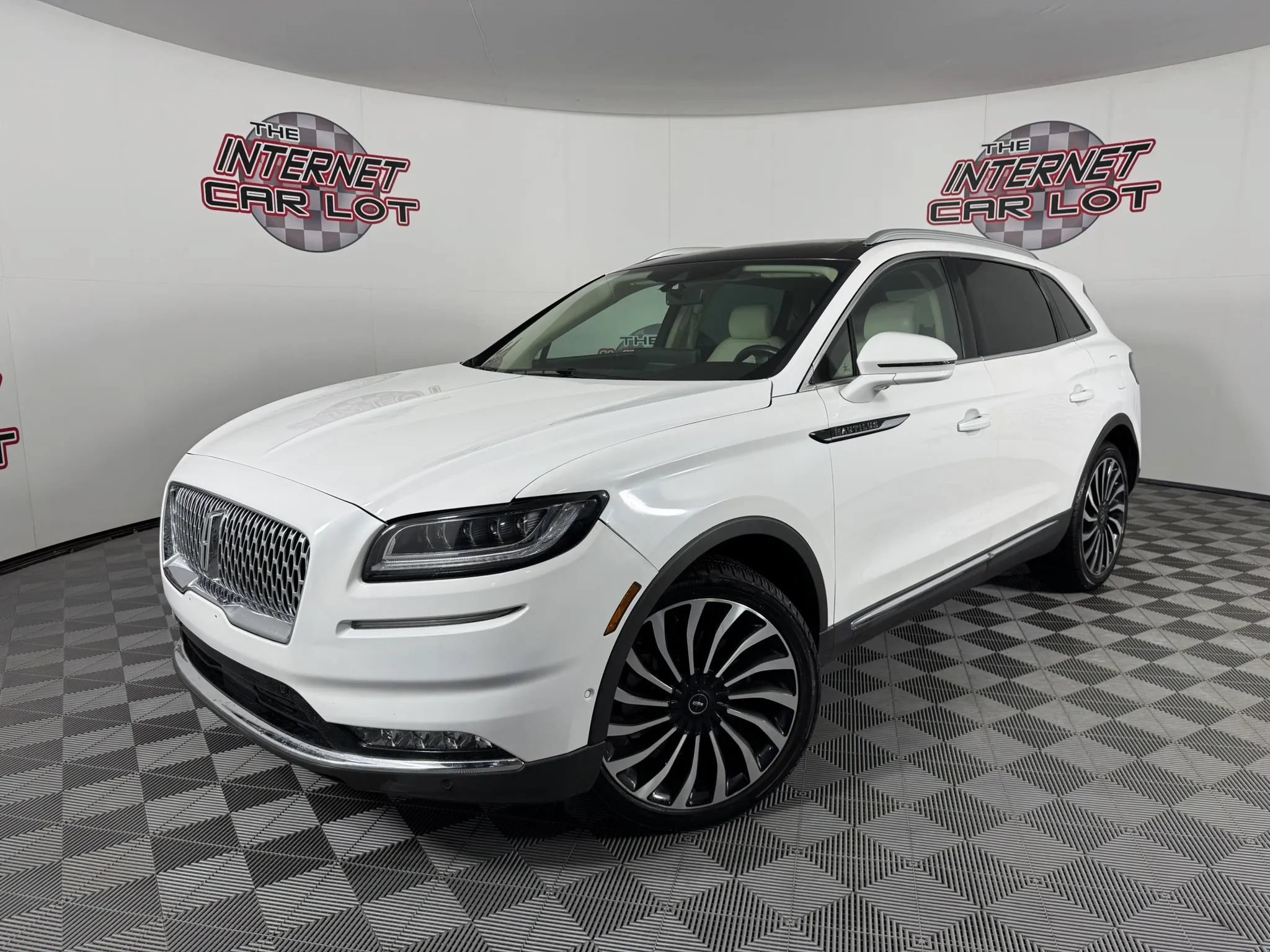 Used 2021 Lincoln Nautilus Black Label w/ Cargo Utility Package
