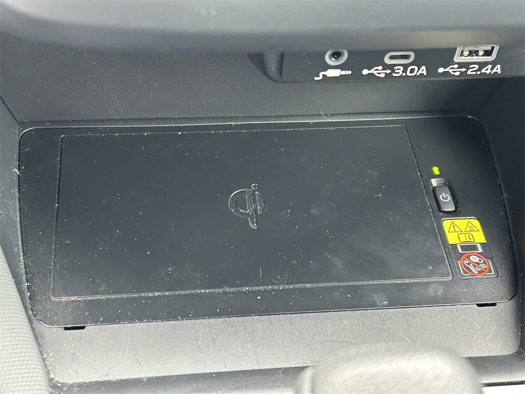 Used 2025 Subaru Forester Touring image 34