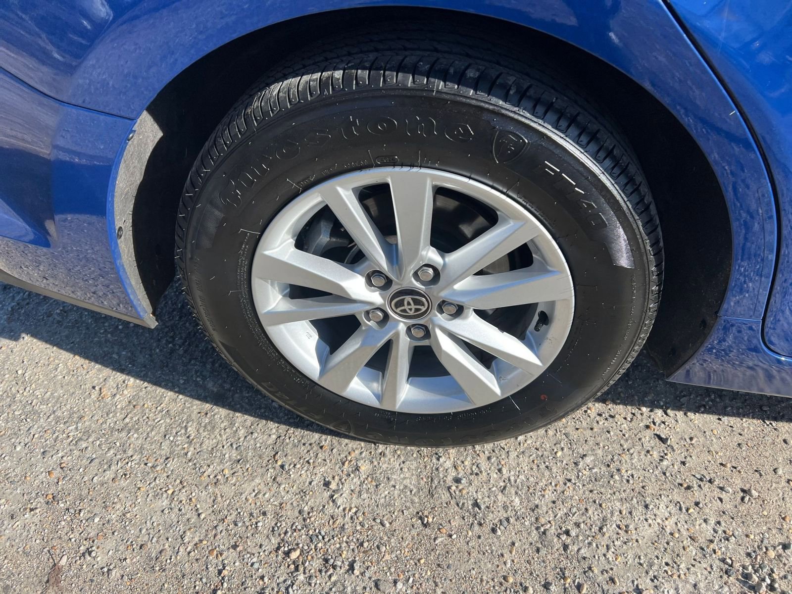 Used 2025 Toyota Camry LE image 29