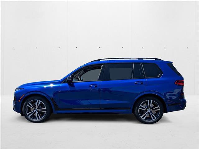Used 2025 BMW X7 M60i image 5