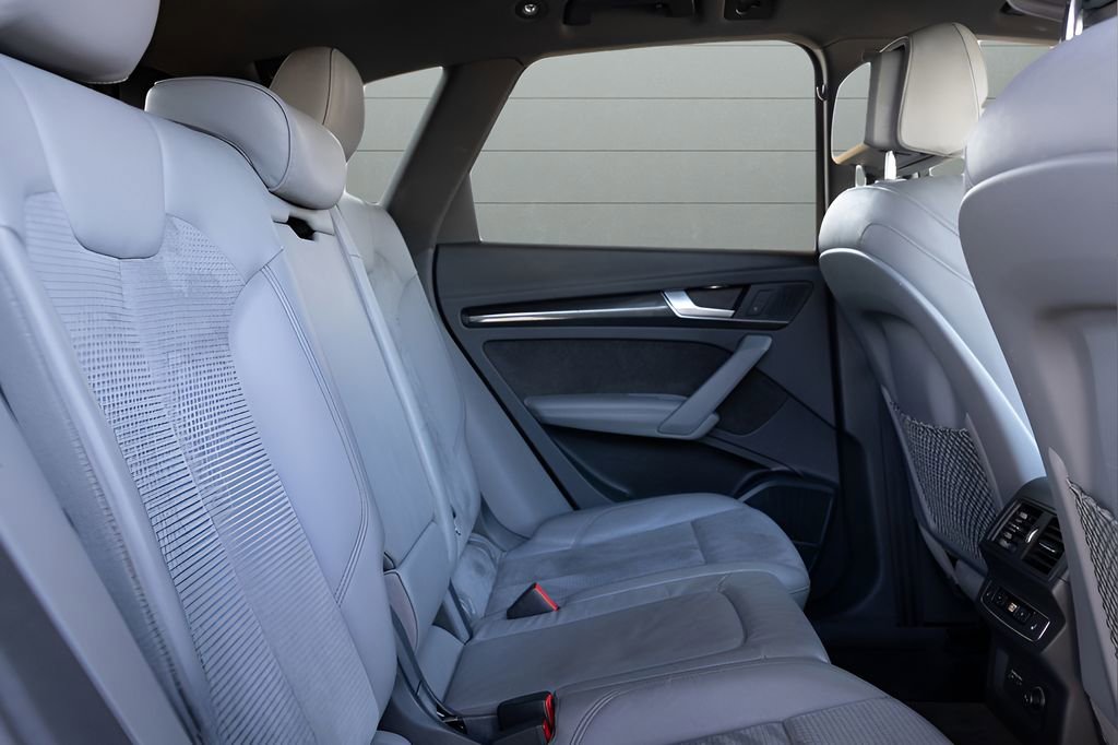 Used 2020 Audi SQ5 Premium Plus w/ Premium Plus Package AWD/4WD image 71