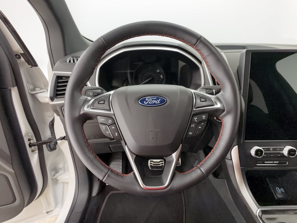 Certified 2021 Ford Edge ST-Line FWD image 10