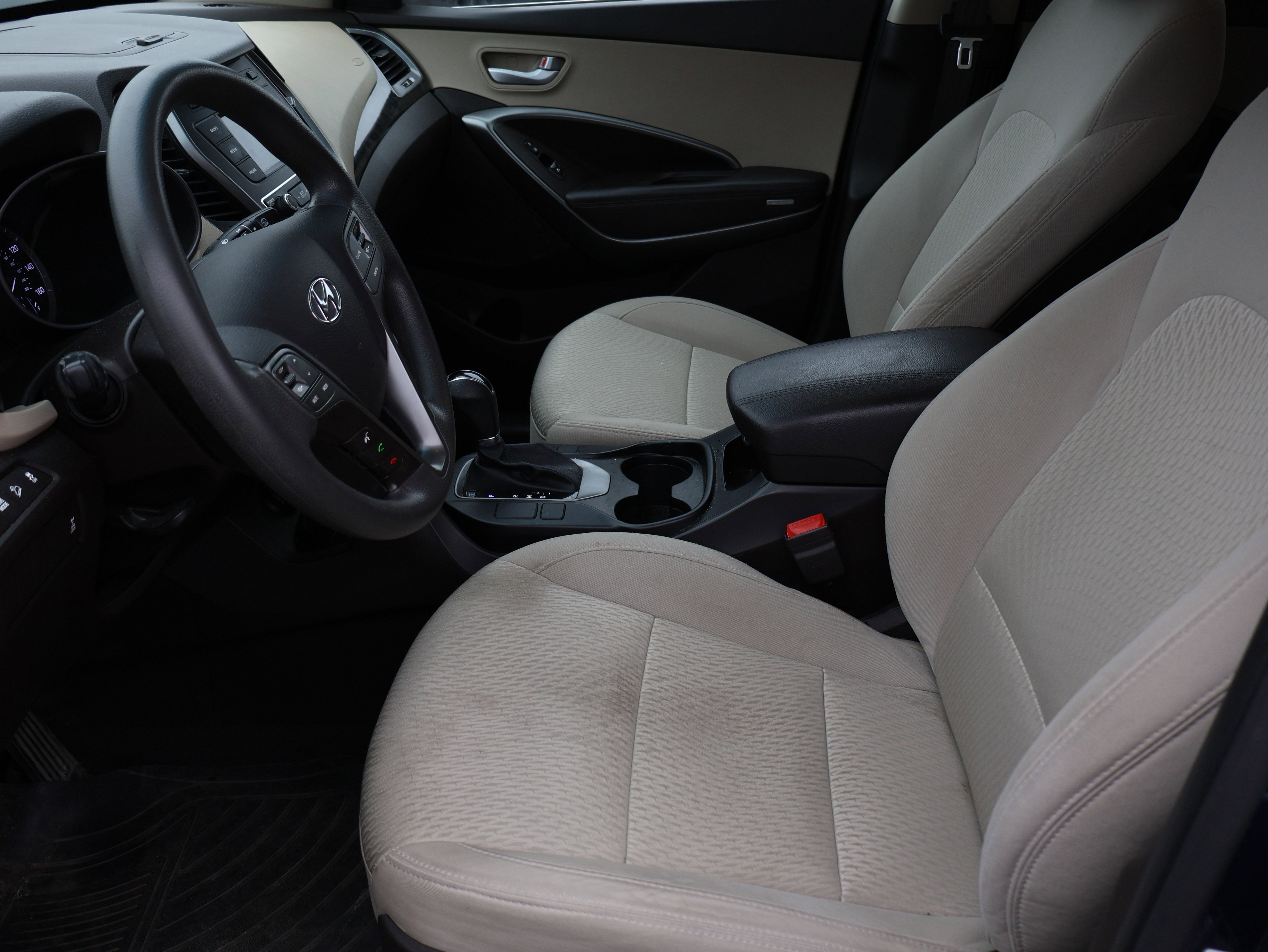 Used 2017 Hyundai Santa Fe Sport image 36