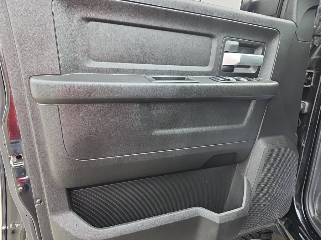 Used 2019 RAM 2500 Tradesman AWD/4WD image 14