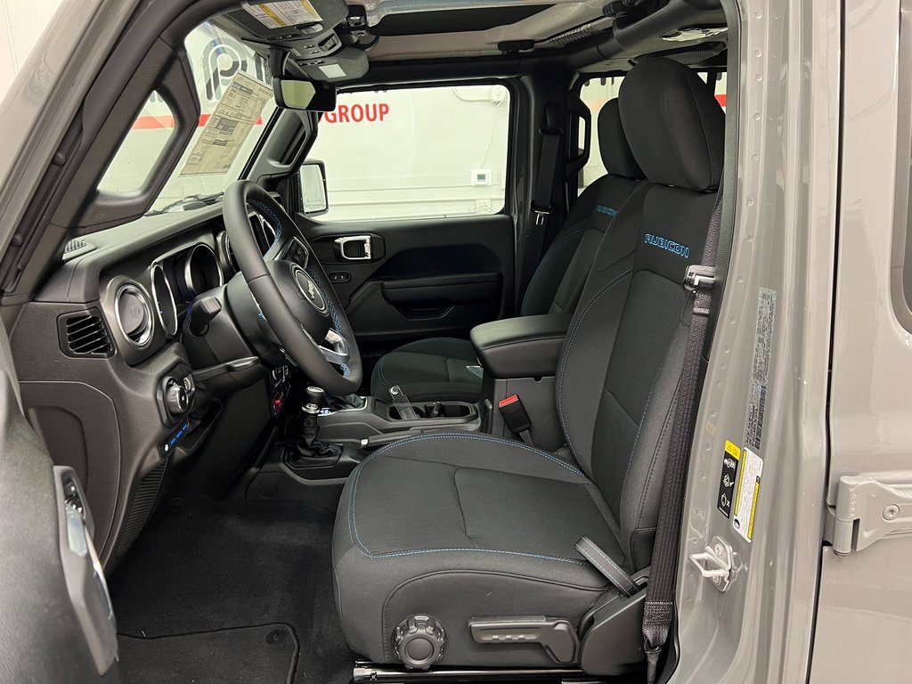 New 2023 Jeep Wrangler Unlimited Rubicon 4xe w/ Steel Bumper Group image 12