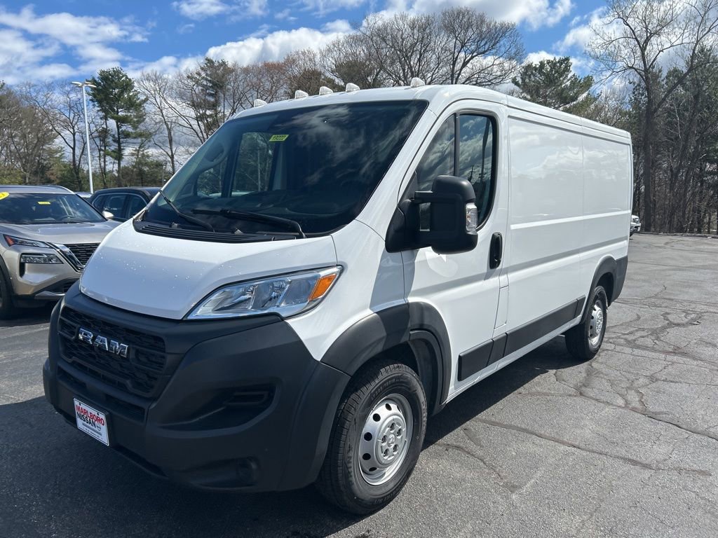 Used 2023 RAM ProMaster 2500 FWD image 3