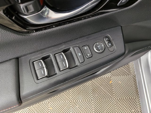 Used 2025 Honda CR-V Sport Touring image 17