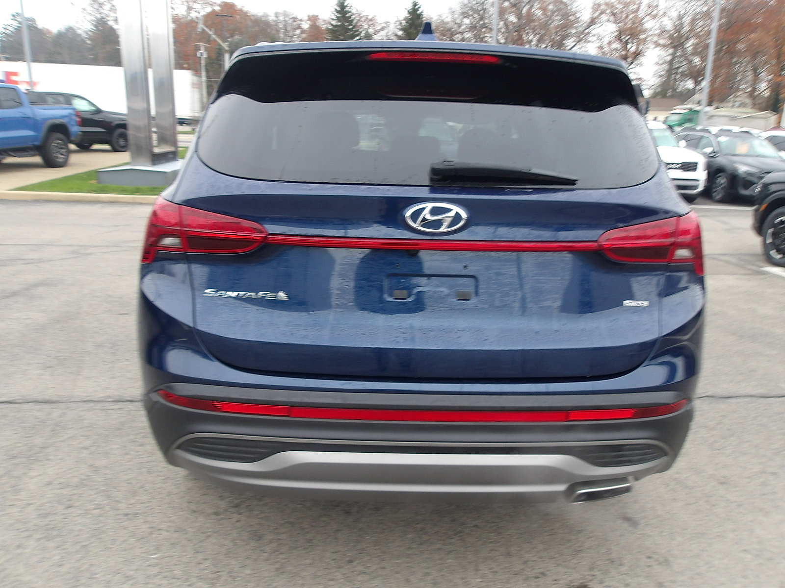 Certified 2023 Hyundai Santa Fe SE image 6