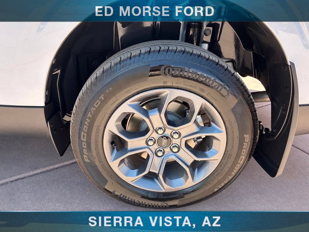 Used 2025 Ford Maverick XLT w/ Equipment Group 302A AWD/4WD image 39