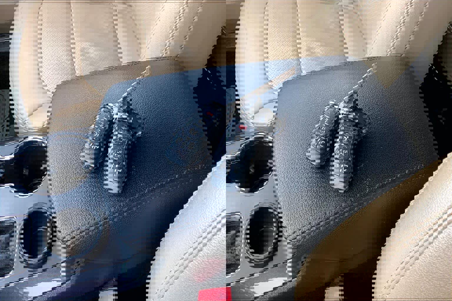 Used 2017 Ford Explorer Limited w/ Equipment Group 301A image 14