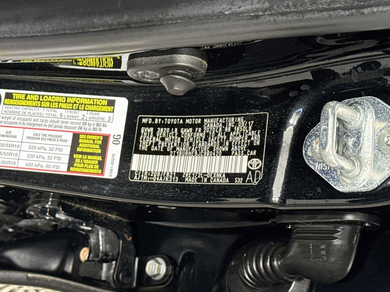 Used 2018 Toyota Corolla LE FWD image 23
