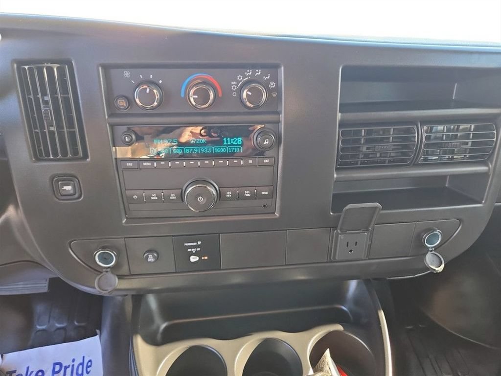 New 2026 GMC Savana 3500 w/ Driver Convenience Package RWD image 17
