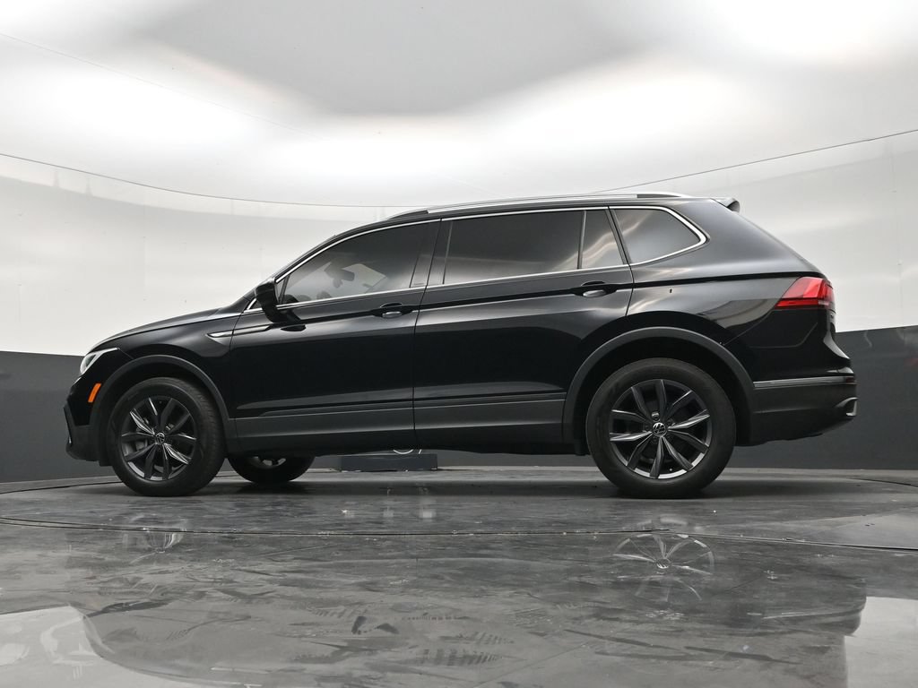Used 2023 Volkswagen Tiguan SE FWD image 20