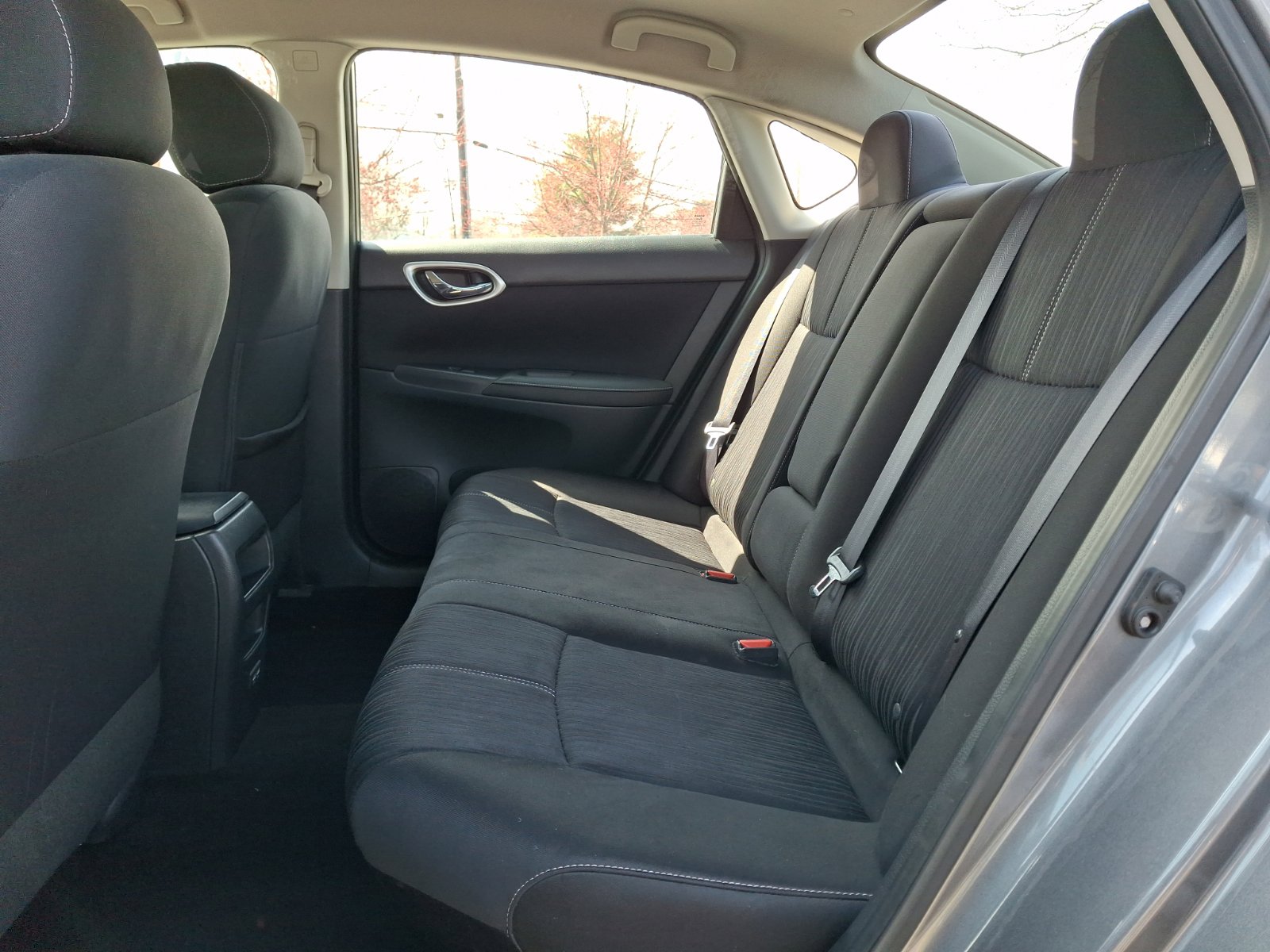 Used 2018 Nissan Sentra SV image 11