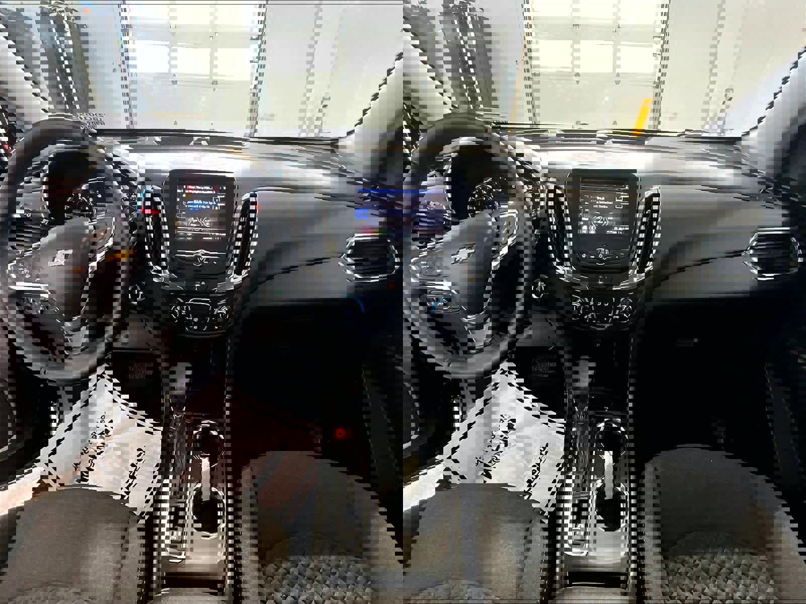 Used 2023 Chevrolet Equinox LT image 21