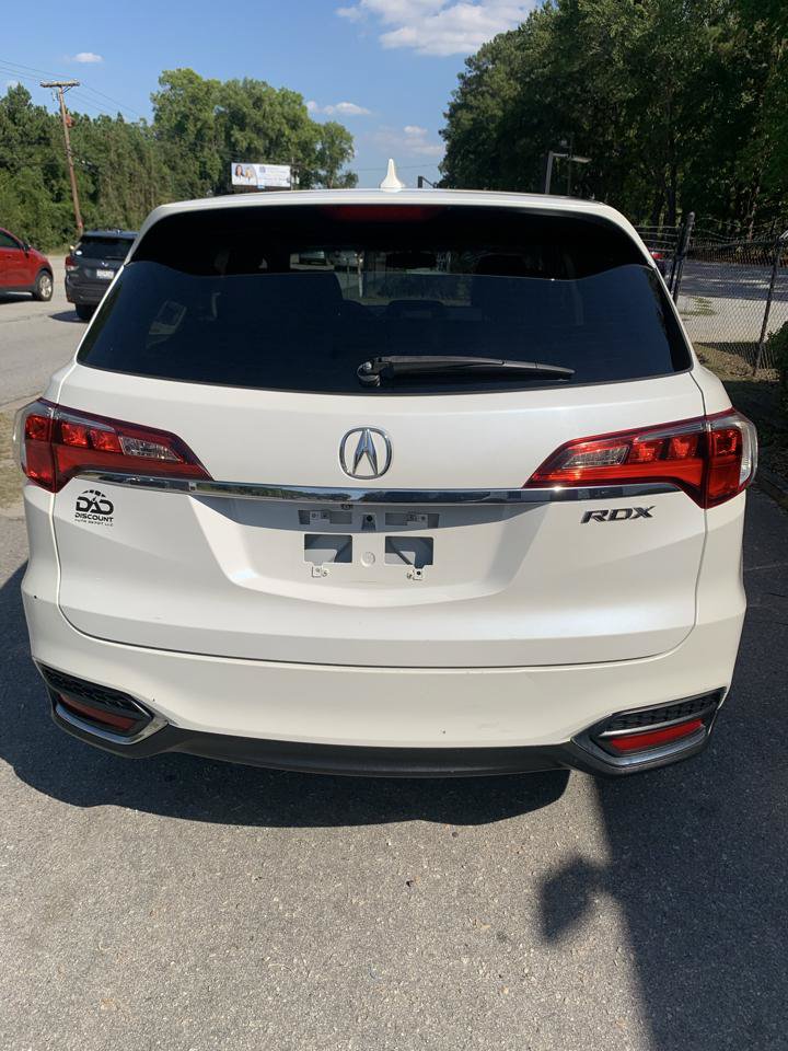 Used 2017 Acura RDX w/ Technology Package FWD image 5