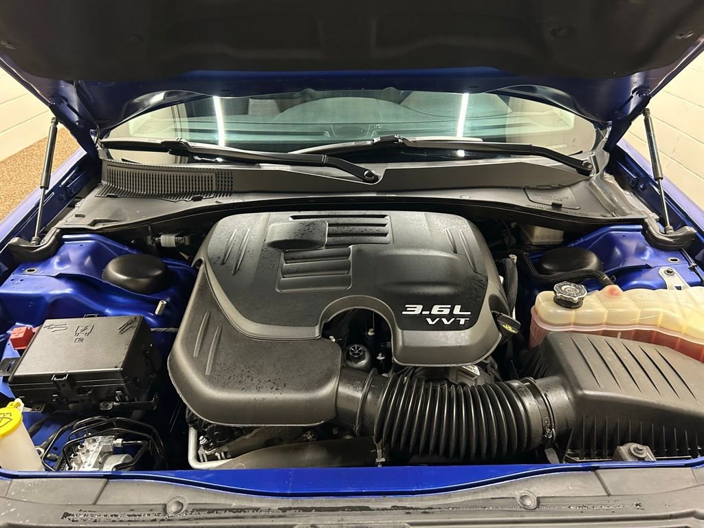 Used 2021 Chrysler 300 Touring w/ Chrome Appearance Package image 12