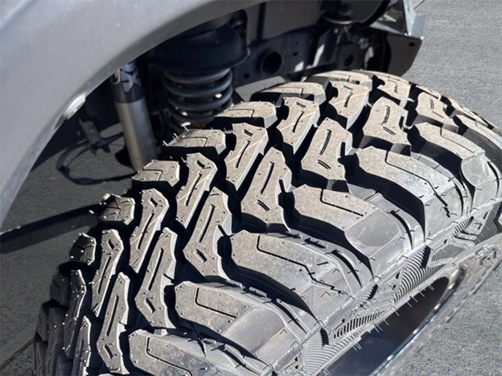 Used 2018 Jeep Wrangler Unlimited Sport image 10