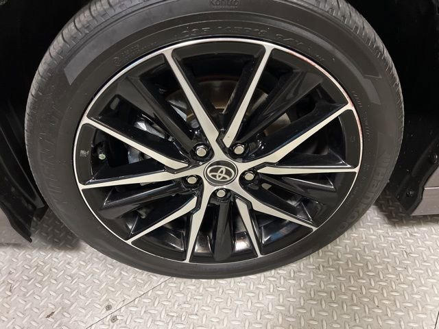 Used 2024 Toyota Camry SE AWD/4WD image 18
