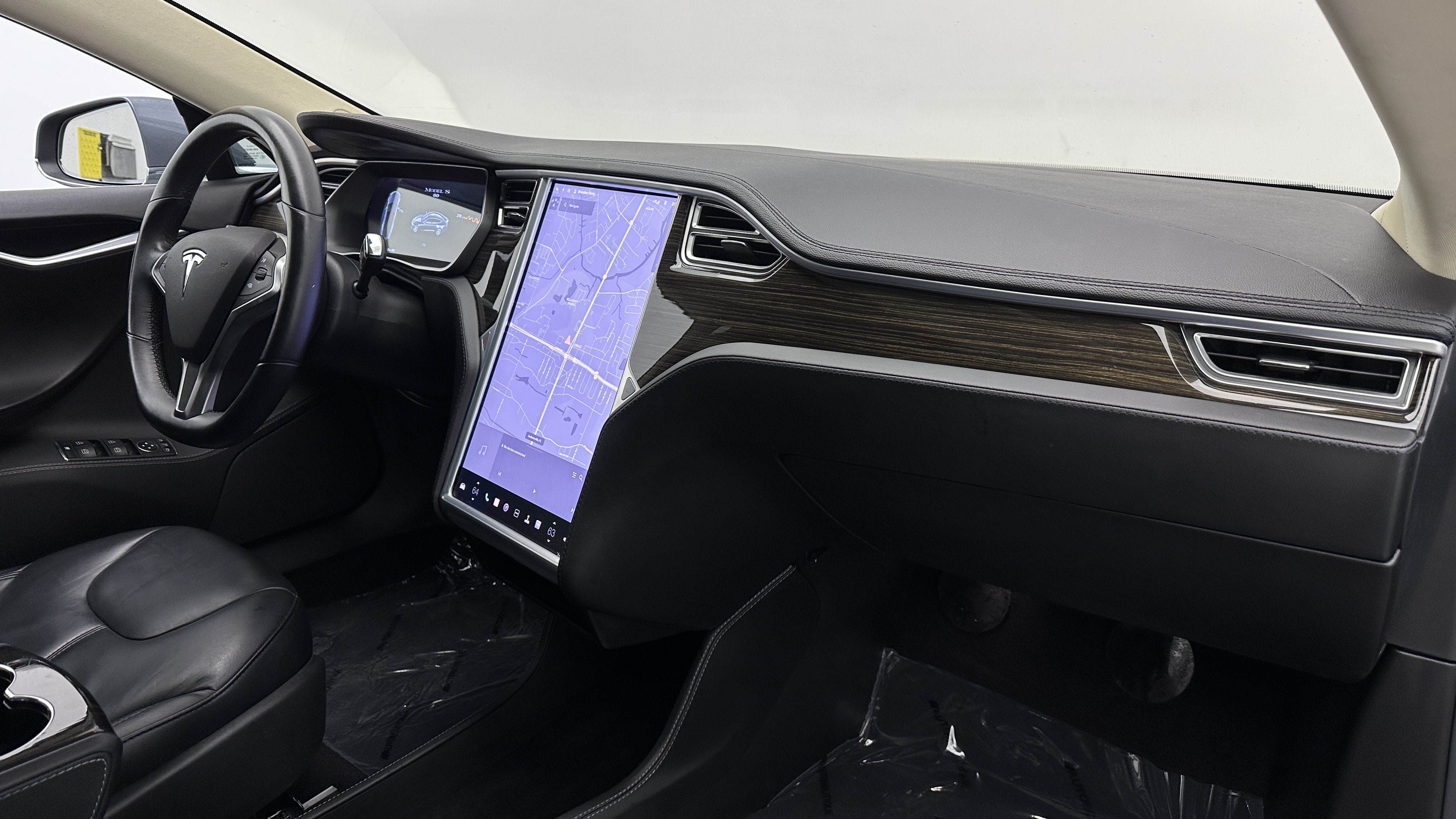 Used 2014 Tesla Model S 60 RWD image 36