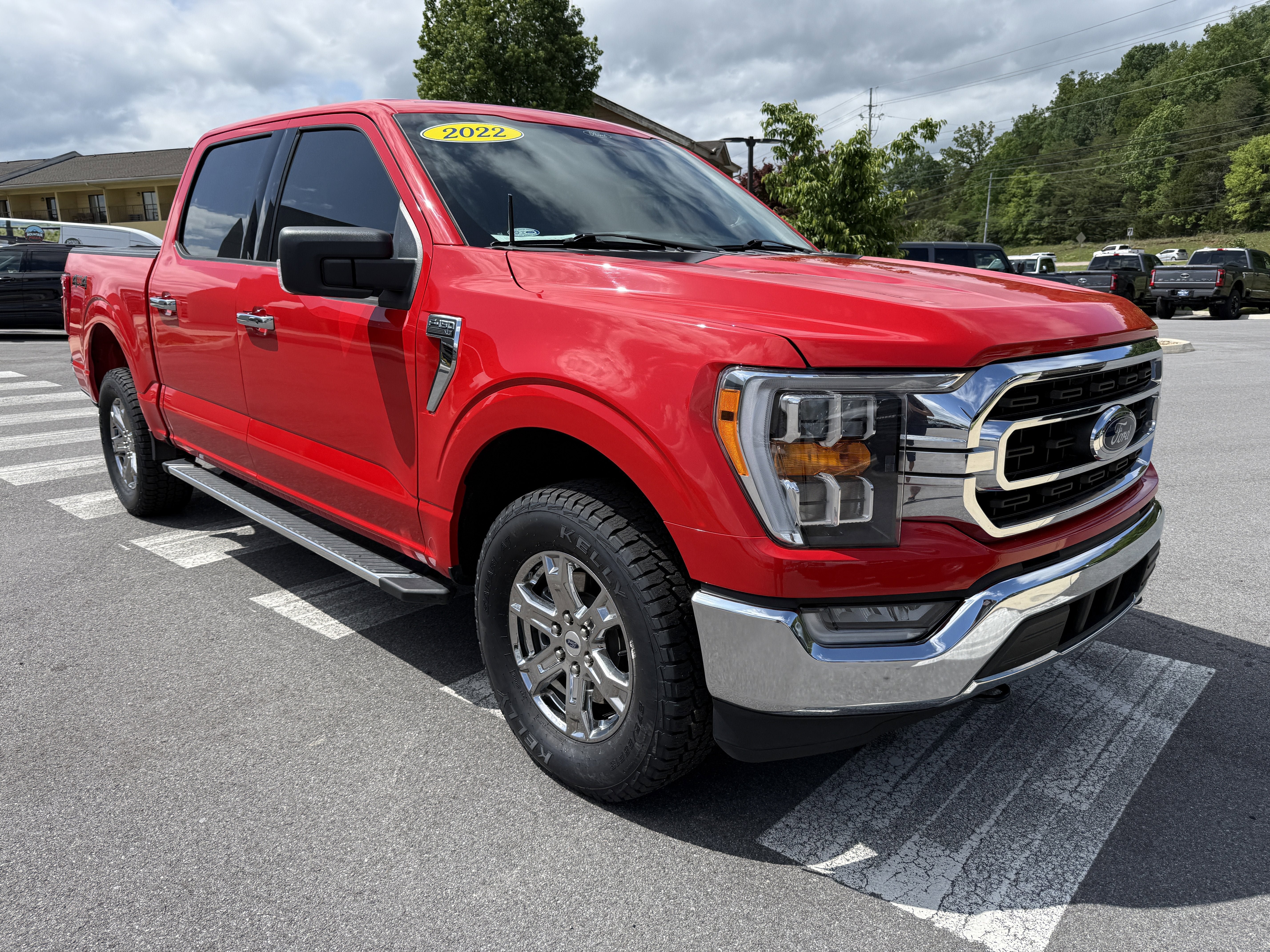Used 2022 Ford F150 XLT w/ Equipment Group 302A High AWD/4WD image 3