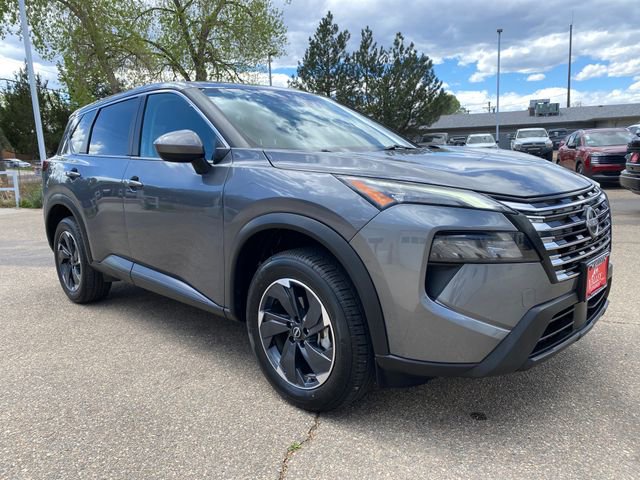 Certified 2025 Nissan Rogue SV AWD/4WD image 7