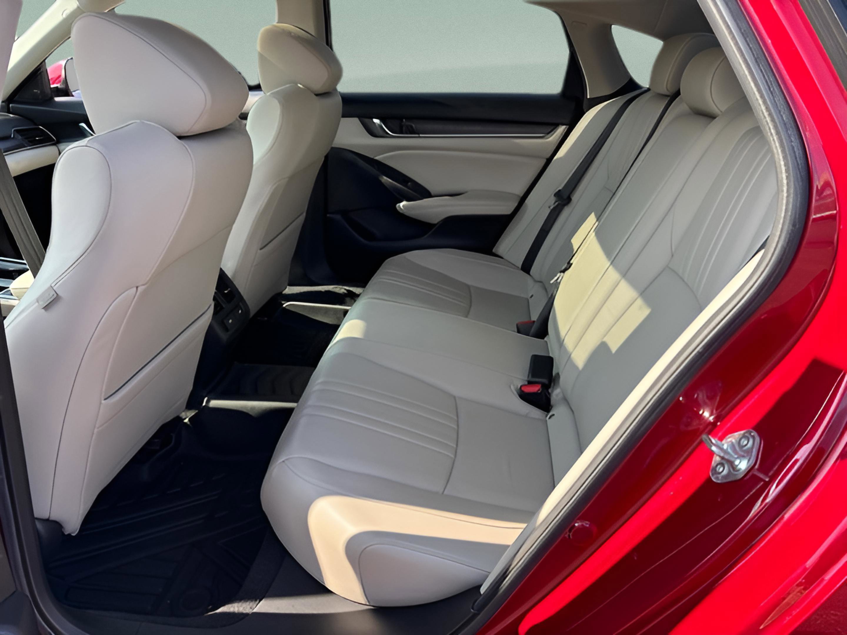 Certified 2022 Honda Accord EX-L image 13