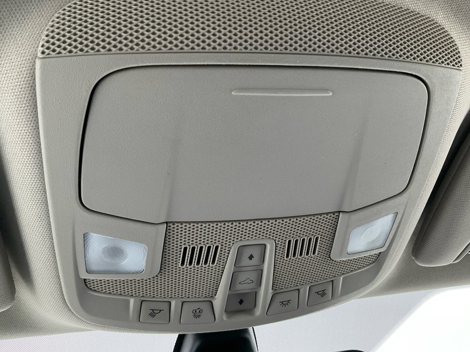 Used 2019 Ford Fusion SE image 27