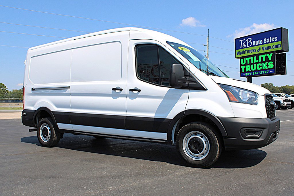 Used 2024 Ford Transit 250 148 Medium Roof image 3
