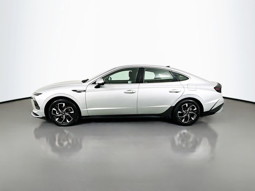 Certified 2024 Hyundai Sonata SEL image 8
