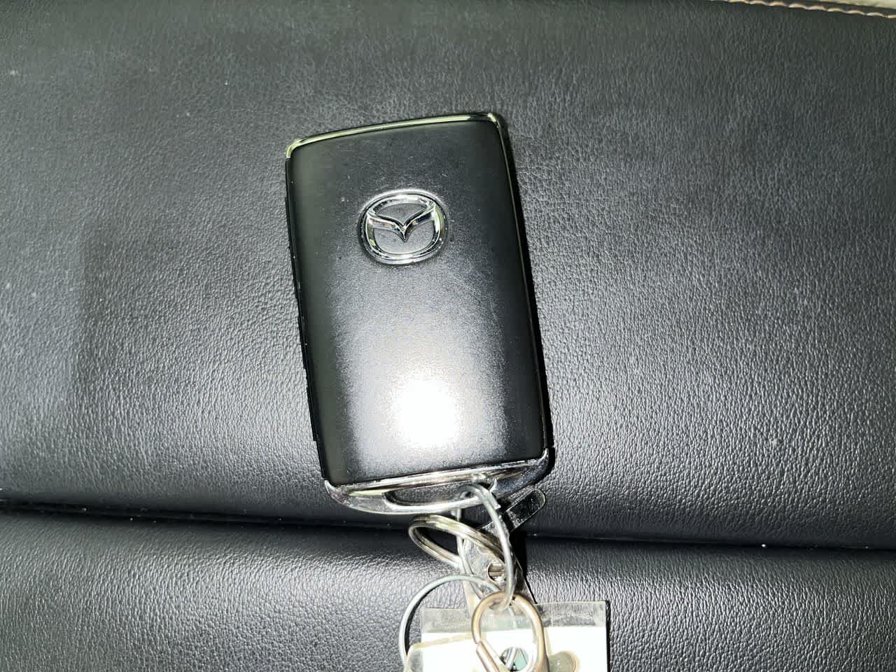 Used 2024 MAZDA CX-90 Plug-In Hybrid w/ Premium Pkg AWD/4WD image 24