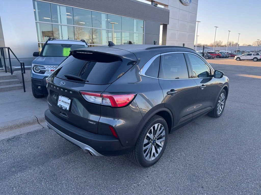 Certified 2020 Ford Escape Titanium AWD/4WD image 36
