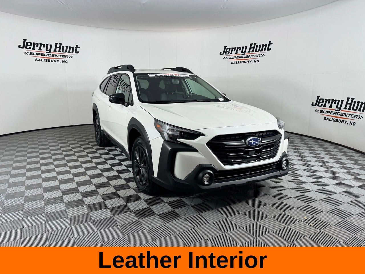 Used 2025 Subaru Outback Onyx Edition AWD/4WD image 6