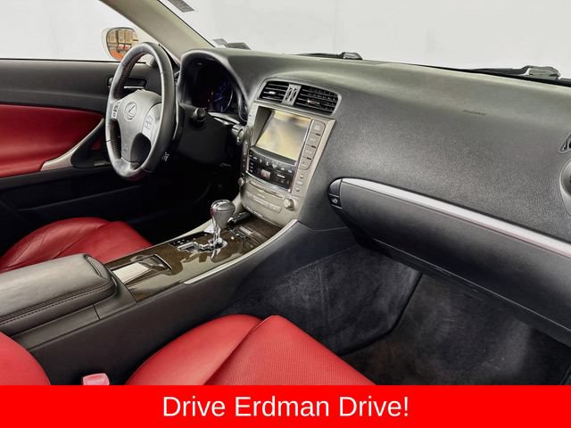 Used 2015 Lexus IS 250C w/ Luxury Package RWD image 23
