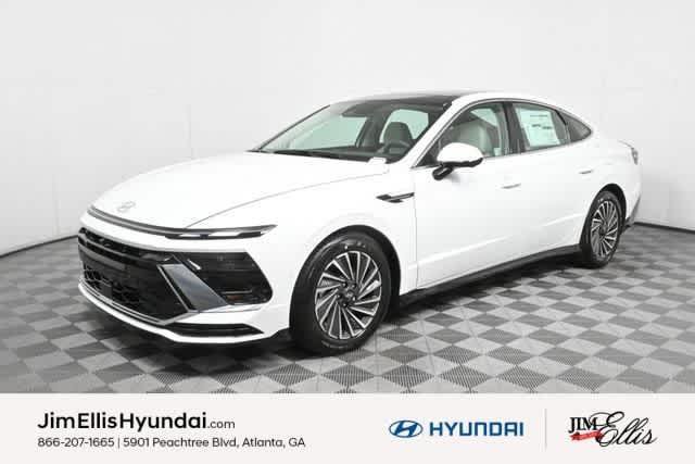 New 2025 Hyundai Sonata Limited FWD image 2