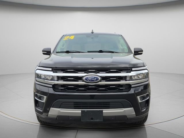 Used 2024 Ford Expedition Limited AWD/4WD image 4