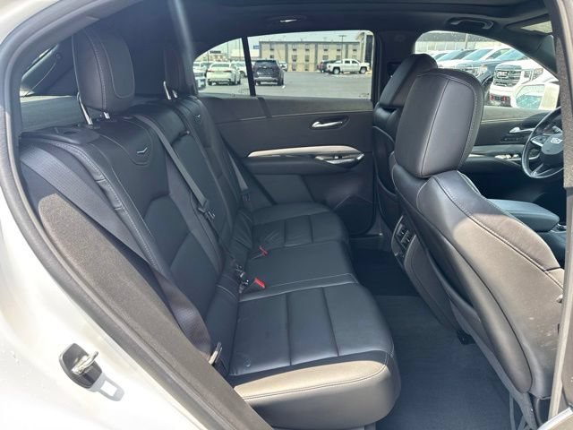 Used 2021 Cadillac XT4 Premium Luxury w/ Cold Weather Package AWD/4WD image 21
