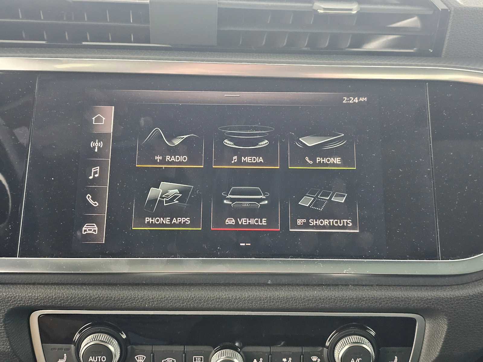 Used 2020 Audi Q3 2.0T Premium w/ Convenience Package image 48