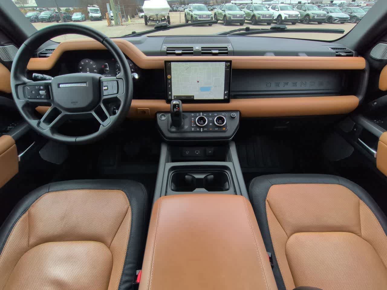 Certified 2024 Land Rover Defender 130 X-Dynamic SE image 15