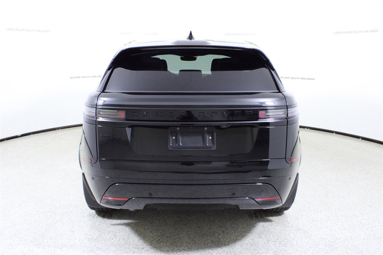 Used 2026 Land Rover Range Rover Velar Dynamic SE AWD/4WD image 6