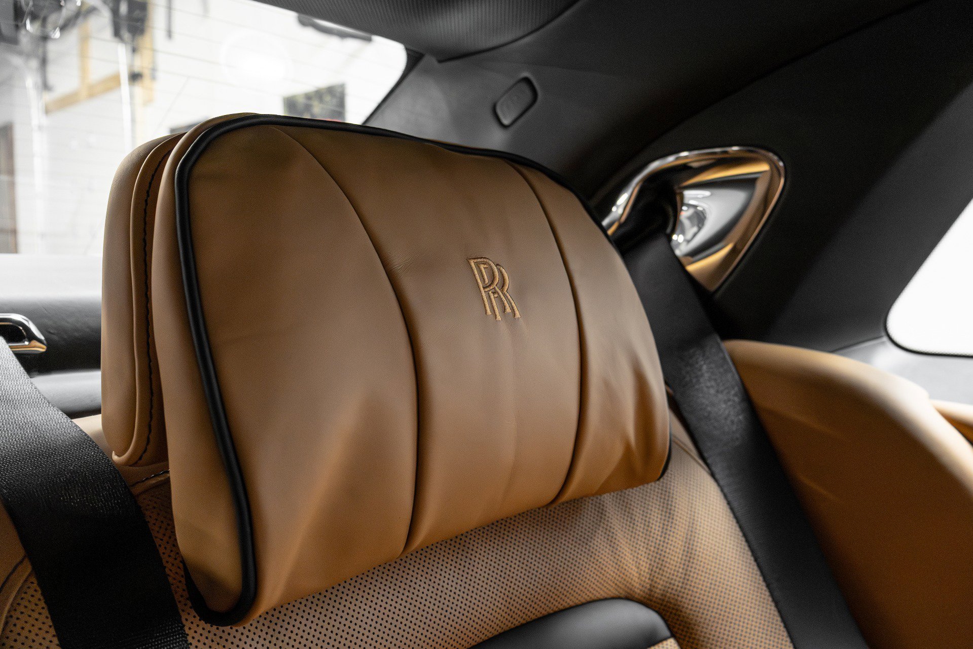 Used 2022 Rolls-Royce Ghost image 27