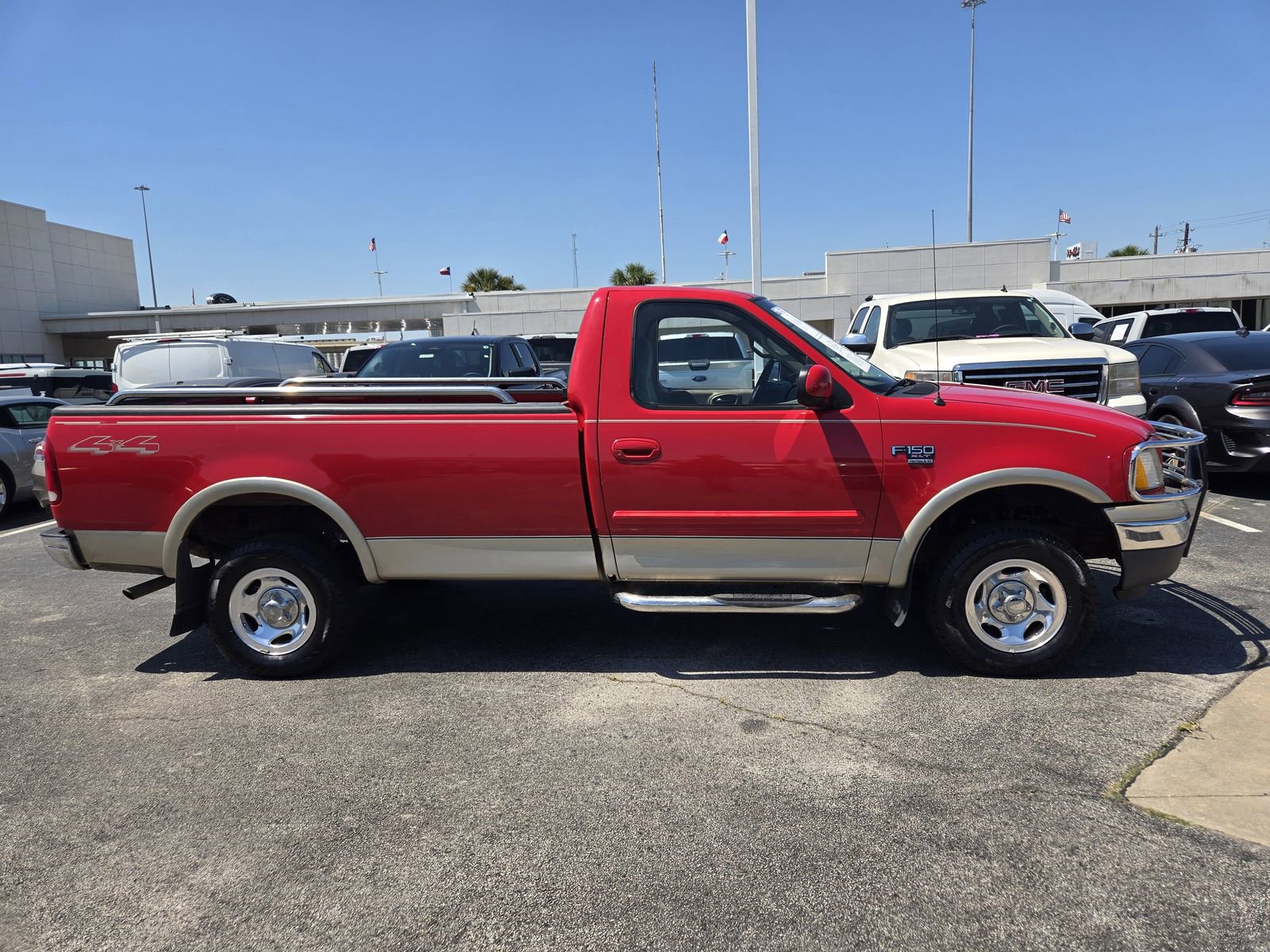 Used 2000 Ford F150 XLT AWD/4WD image 4